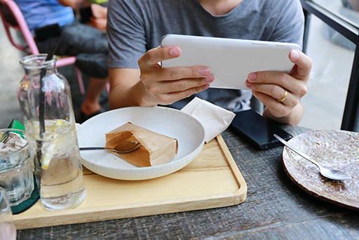 Pay-Per-Click Advertising Pay-Per-Click Advertising